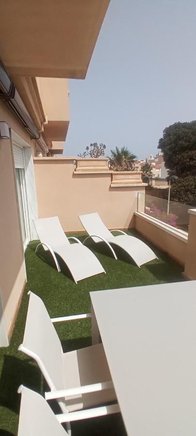 Apartamento 3 Home Suites Almería Extérieur photo