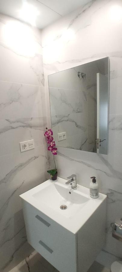 Apartamento 3 Home Suites Almería Extérieur photo